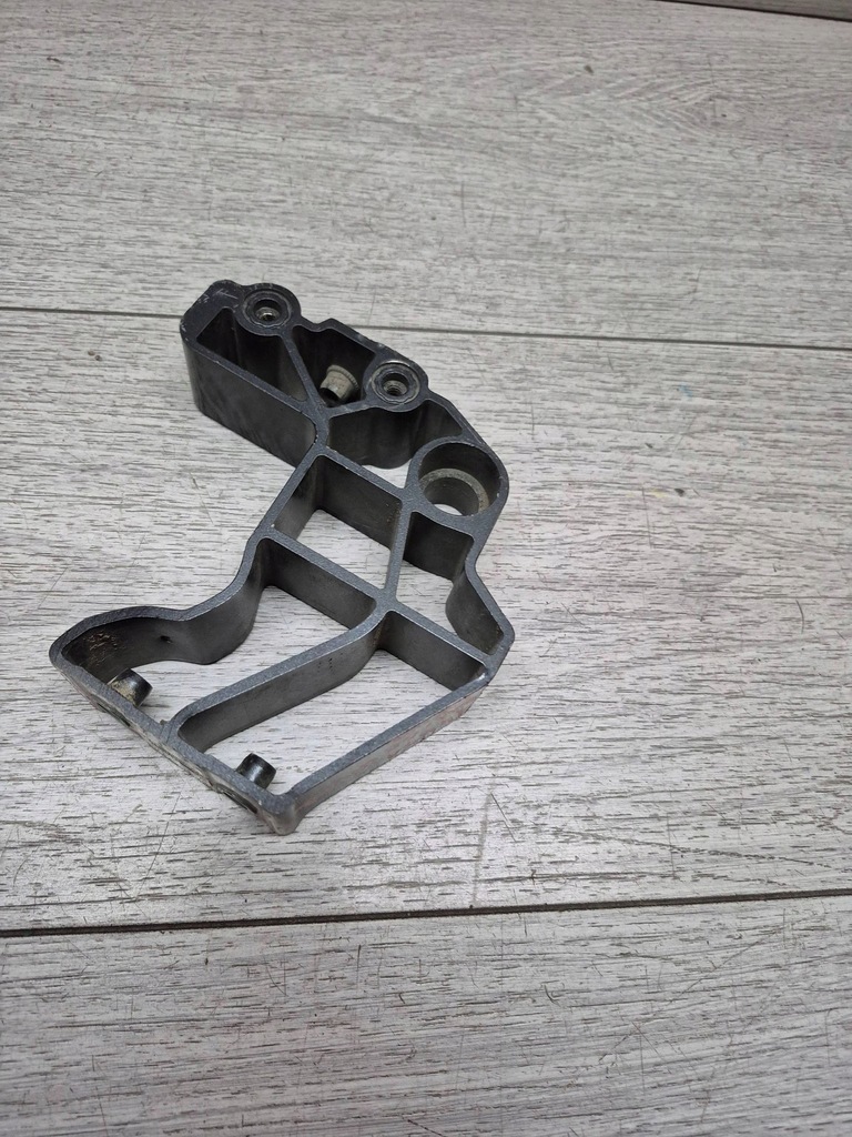 фото №3, 14451. range rover sport кронштейн pas перед n9x2-002a56-aa