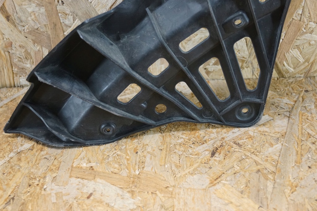 фото №6, Направляющая лампы левый перед citroen c4 picasso 164725-00