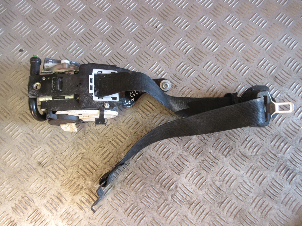 фото №1, Pas безпеки mercedes-benz оригінальний номер 620048100