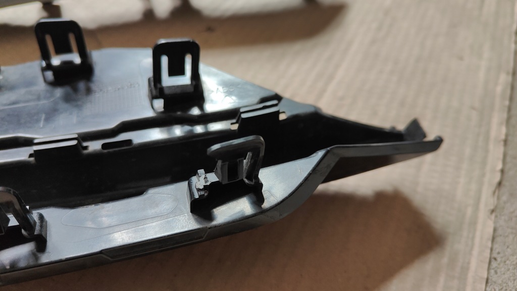 Nissan qashqai решётка левая бампера передний перед левое  62257hv20a Недорого