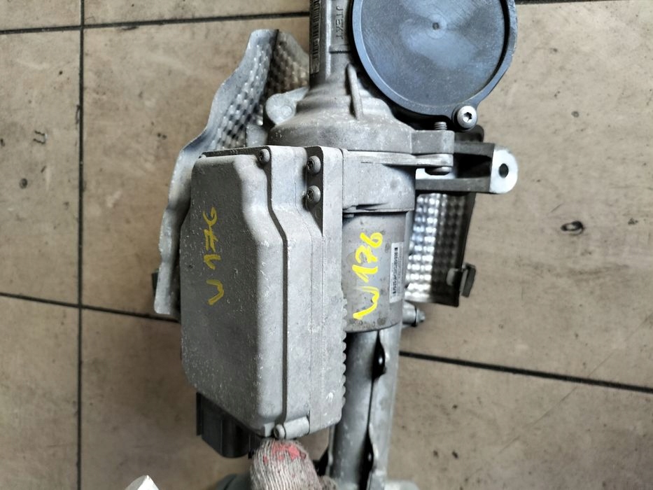 Рейка рульова трансмісія кермова mercedes a-klasa w176 Оригінал