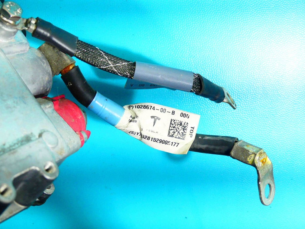 Купити Перетворювач напруги tesla model s 12-16 85d