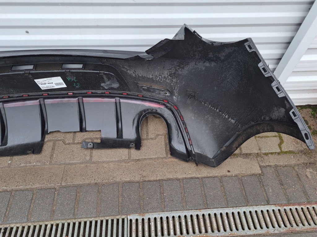 Бампер задний задний alfa romeo giulietta veloce 50538645 Оригинал