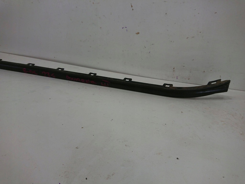 фото №7, Volkswagen touareg iii 3 молдинг бампера передний перед