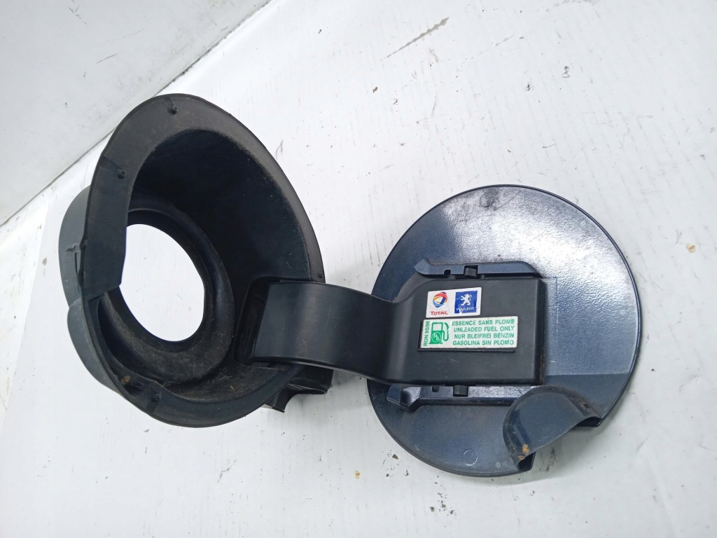 фото №5, Крышка заливной топлива peugeot 308.