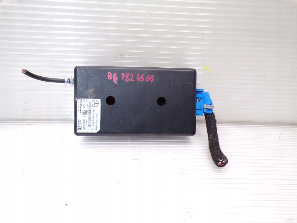 фото №1, Модуль блок керування iphone mercedes slk r 172 w204 w212 w207 b67824565