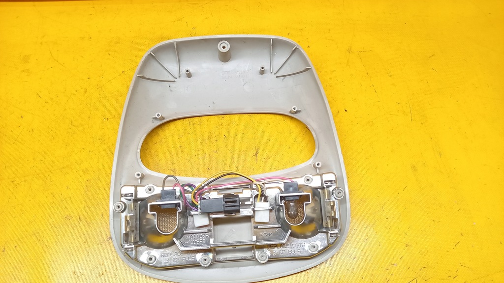 фото №9, Лампа потолочный chrysler 300m 820110 98-04r