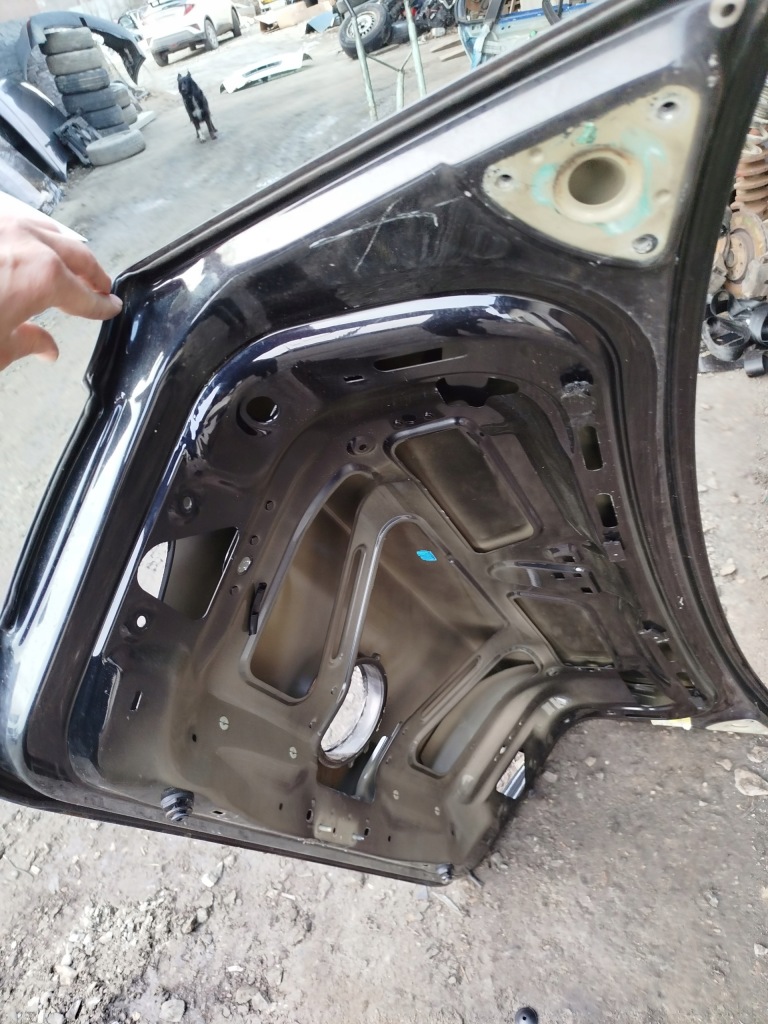 Крышка багажника багажника задняя vw passat b6 седан с Разборки