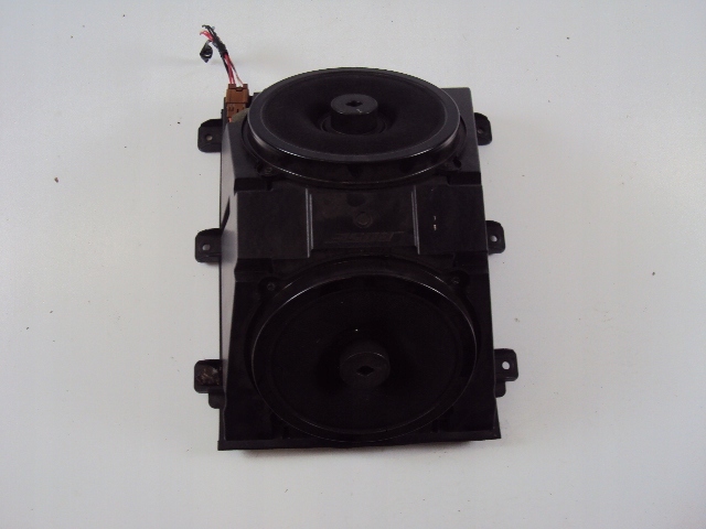 фото №6, Сабвуфер bose nissan gt-r 28170 kj10b