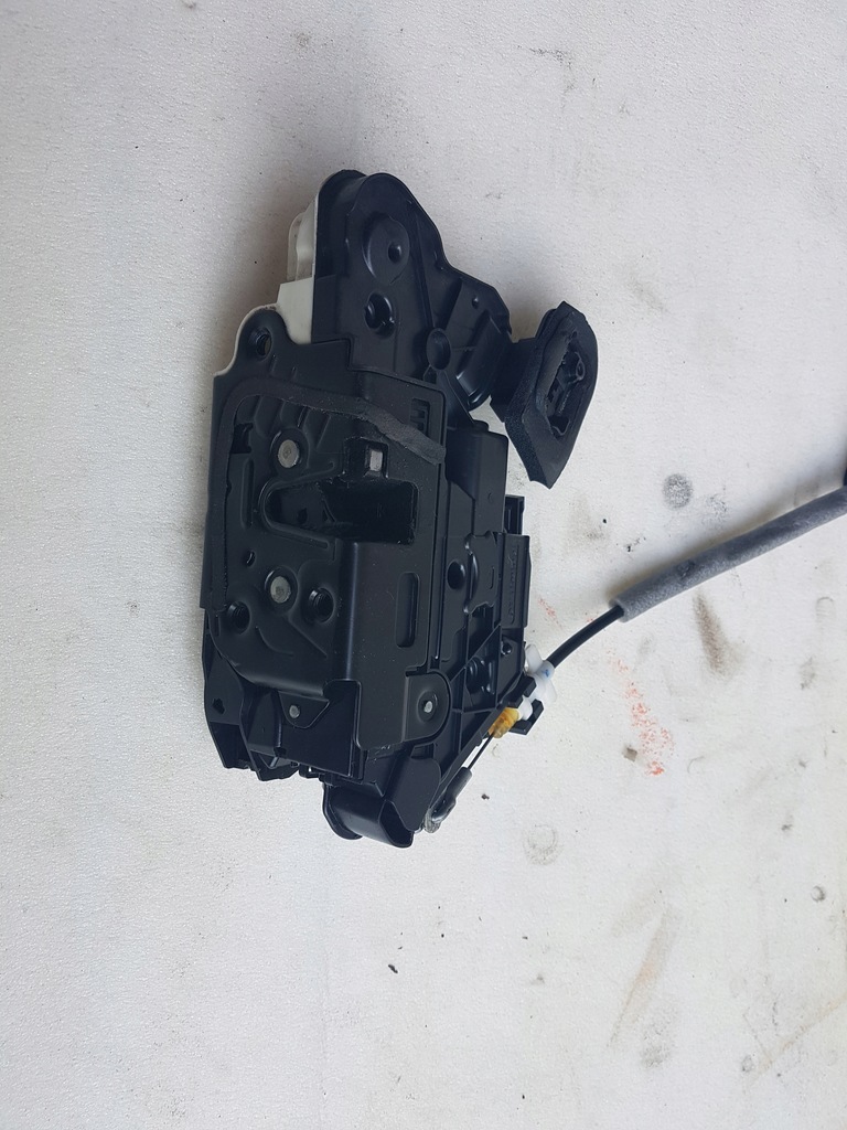 фото №2, Замок дверь левый передний skoda rapid 5e1837015a