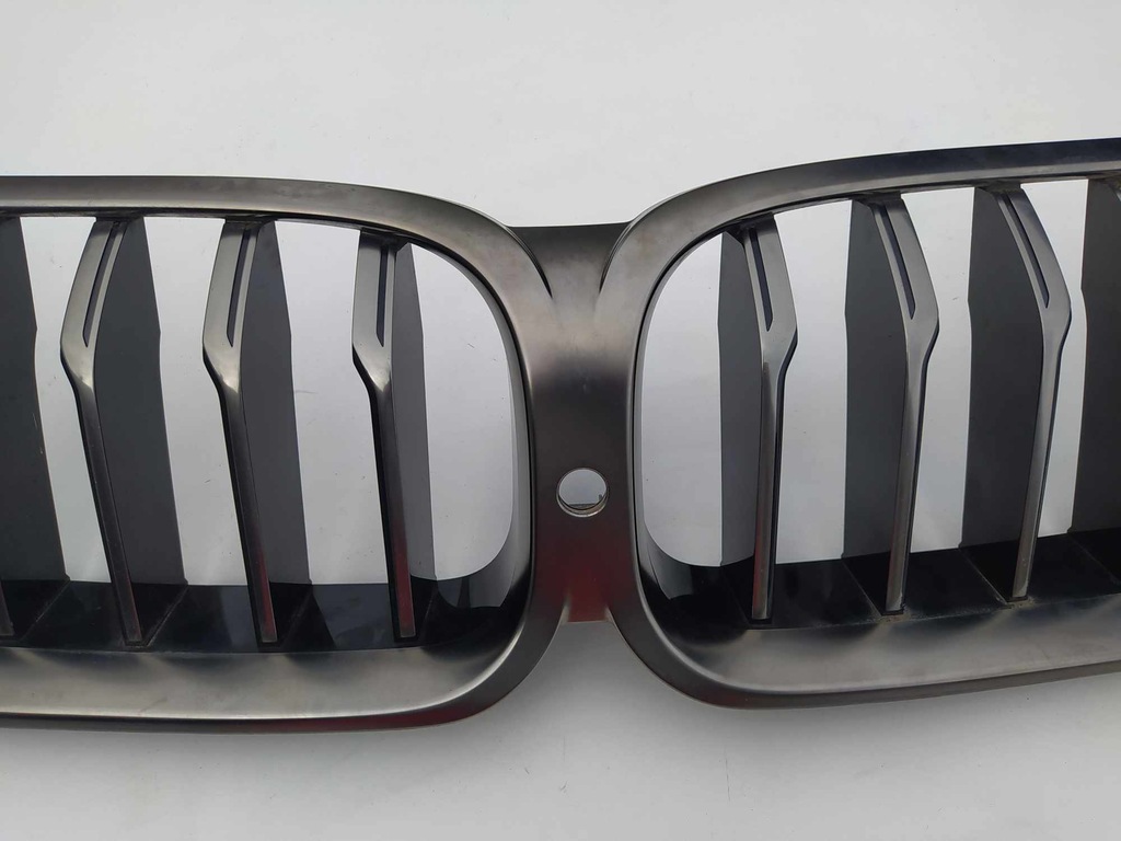 фото №12, Bmw 8 g14 g15 g16 решётка радиатора решётка радиатора решётки радиатора satyna 7449420 7449425 7449421 7449424