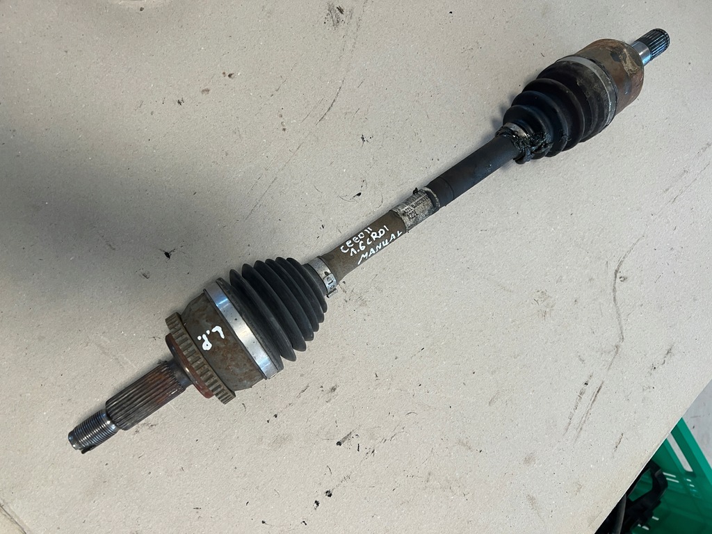 фото №1, Kia ceed cee'd ii 1.6 crdi привідний вал ліва перед передня короткий