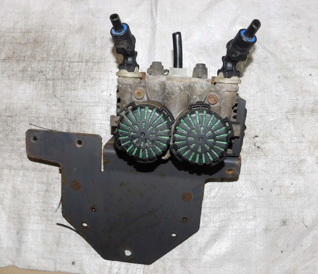 Купить Renault midlum 00- 220 dci клапан ebs 21122035