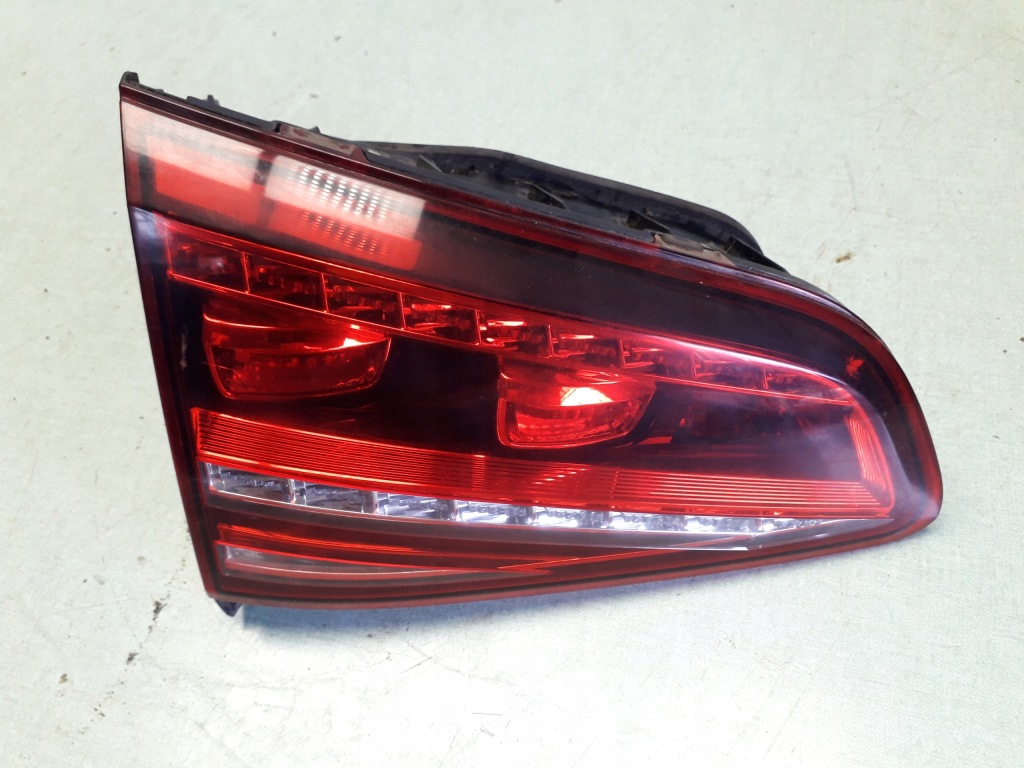 фото №1, Vw golf vii gtd r-line лампа задняя левая w крышка