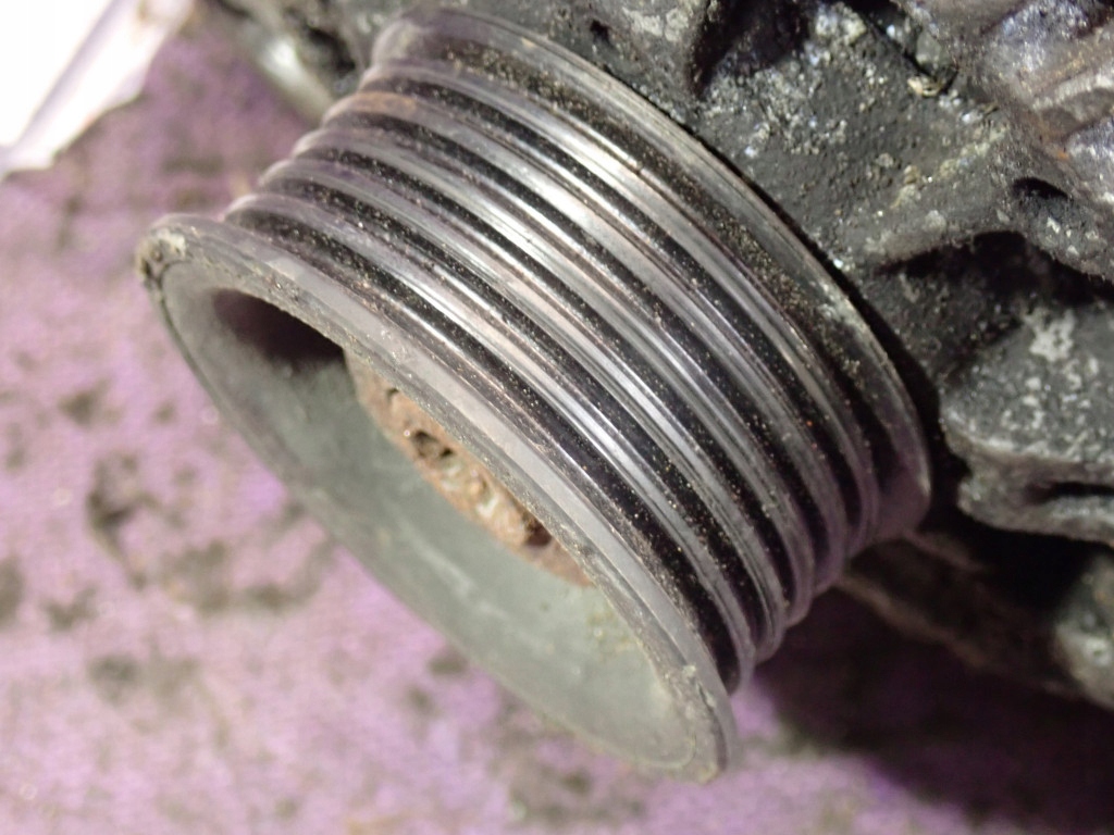 фото №5, Peugeot 206 02-09 1.4 генератор 9638275580 2542394b