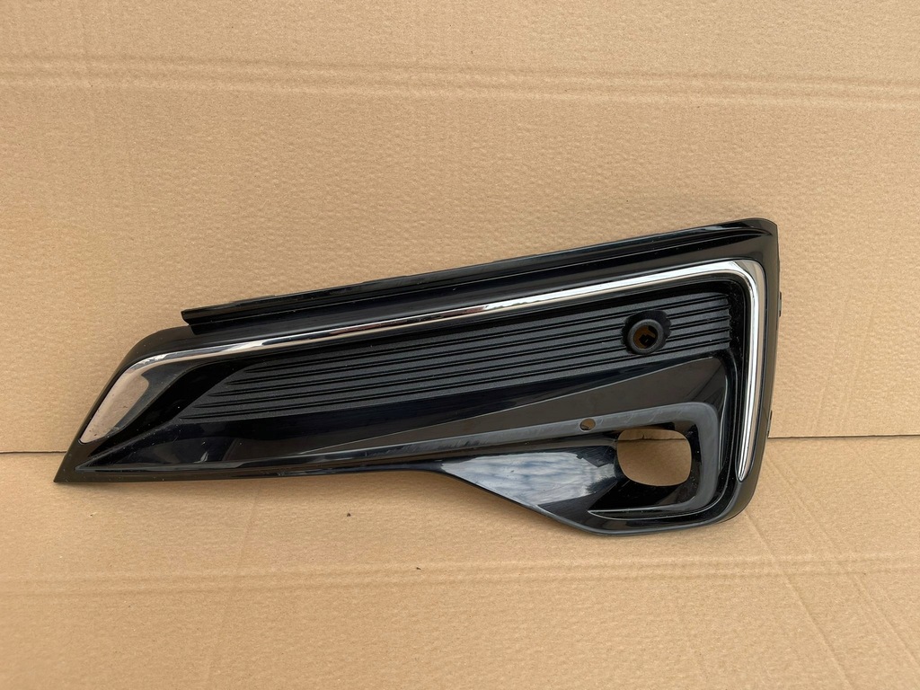 фото №1, Ford galaxy mk4 lift 19+ решётка бампера правая