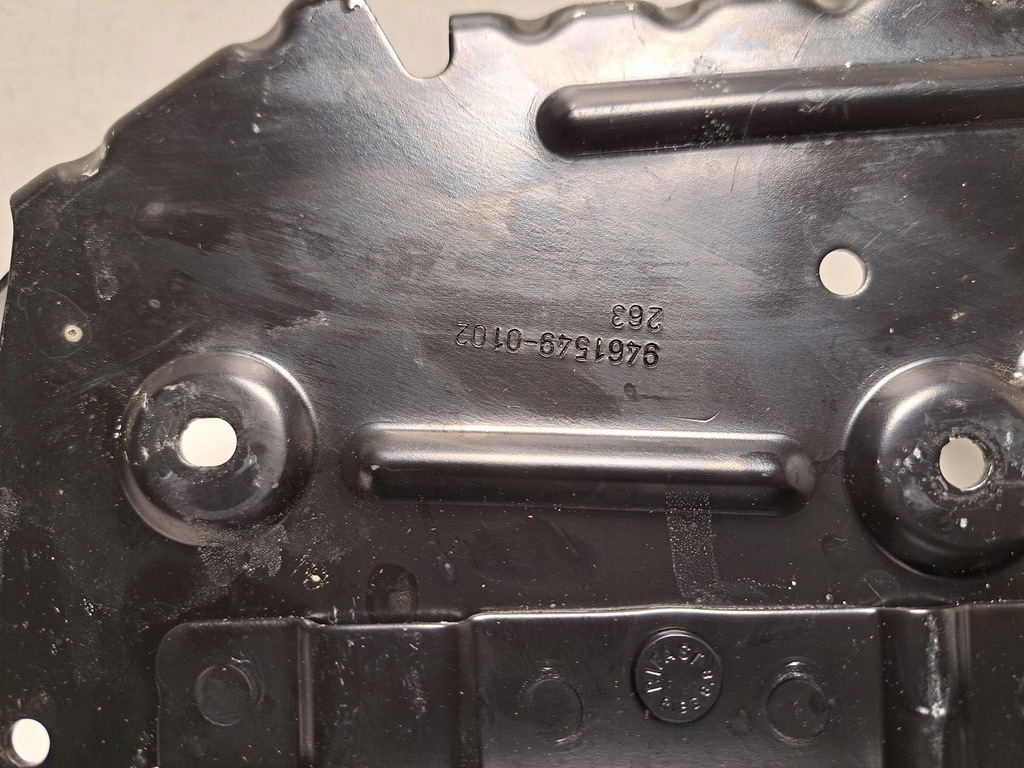 фото №7, Кронштейн утримуючий агрегат радіаторний bmw i4 9461549