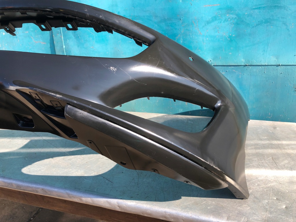 Ferrari portofino f164 бампер перед передний америка Оригинал