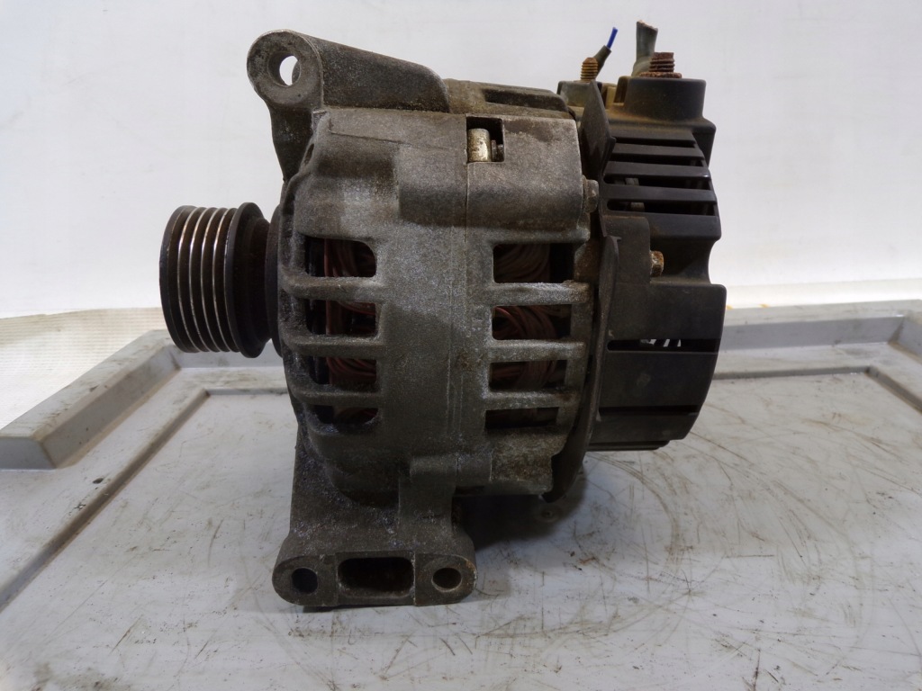 Генератор mercedes w168 1.6b Оригинал