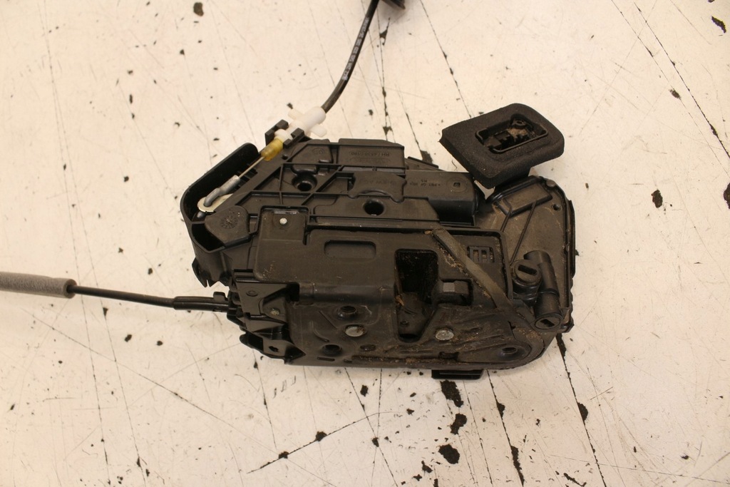 фото №5, Замок дверь правый задняя 5ta839016e skoda kodiaq