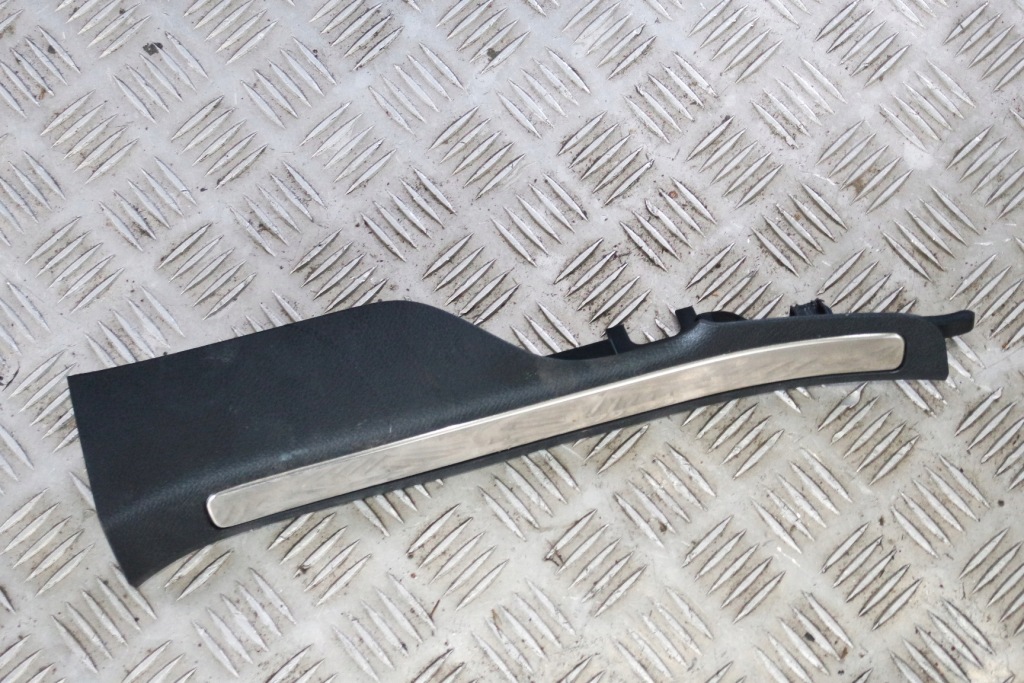 фото №1, Ліва лівий задня захист стійка звичайна обшивка mercedes s w223 a2236801700