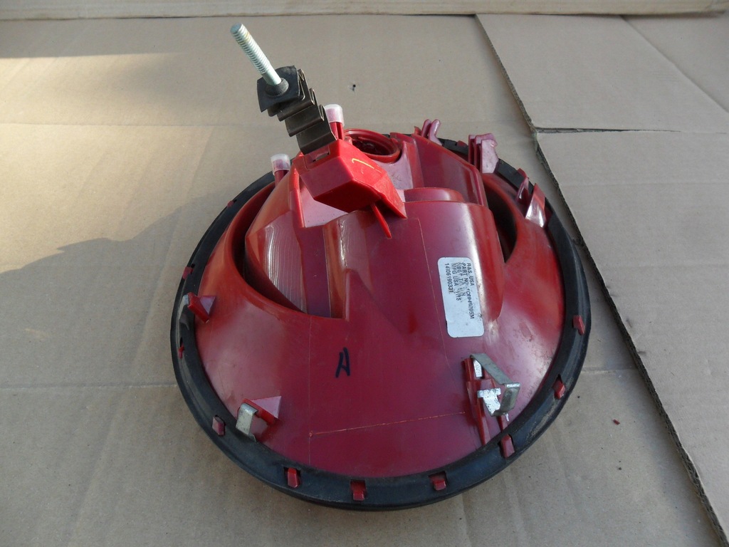 фото №13, Vw new beetle lift 06- лампа ліва задня 1c0945095m