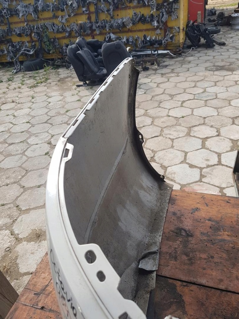 фото №6, Бампер задня sedan skoda octavia iii