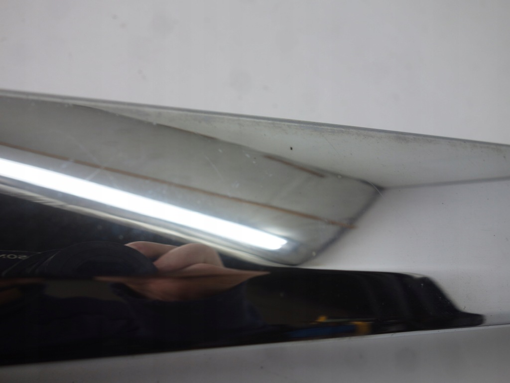 фото №3, Накладка крышки хром renault scenic iii 848109523r