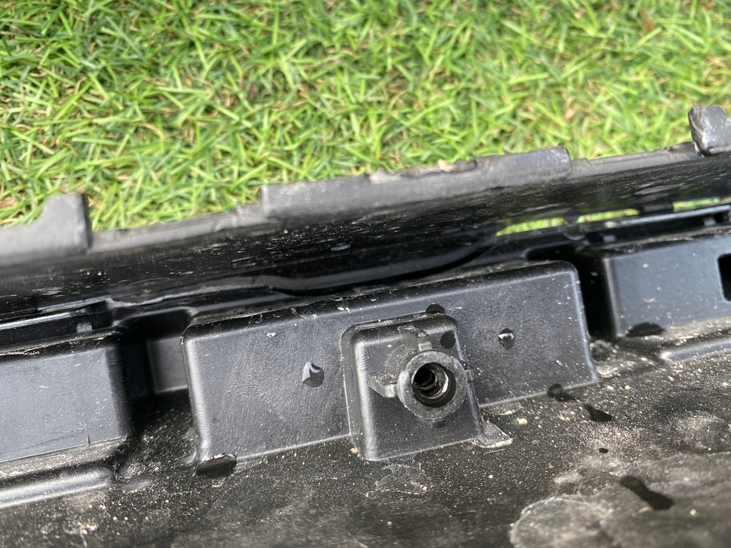 фото №12, Kuga mk3 2019- бампер перед st line решётка радиатора решётка