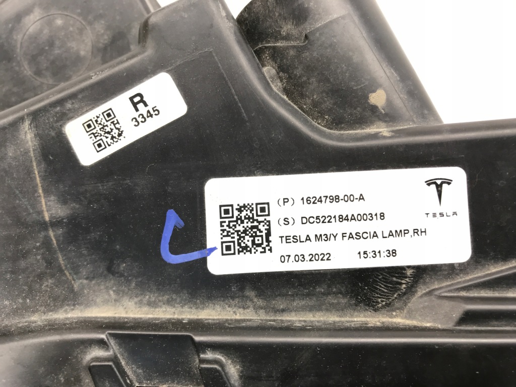 Tesla 3 y протитуманна фара правий led drl 1624798-00-a Доставка
