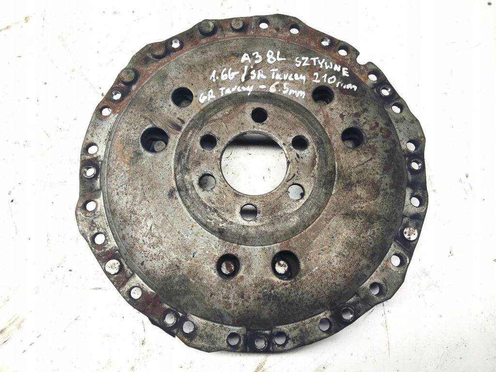 Зчеплення диск притиск audi a3 8l 1.6 8v mpi 027105273d Київ