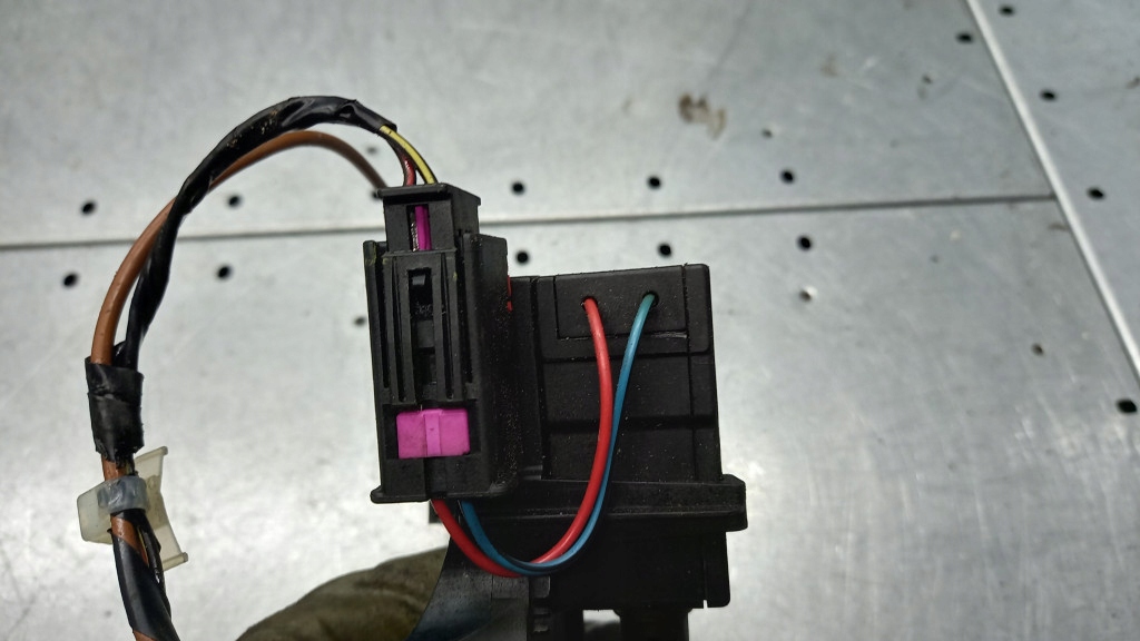 фото №6, Замок крышки opel corsa c 90534783