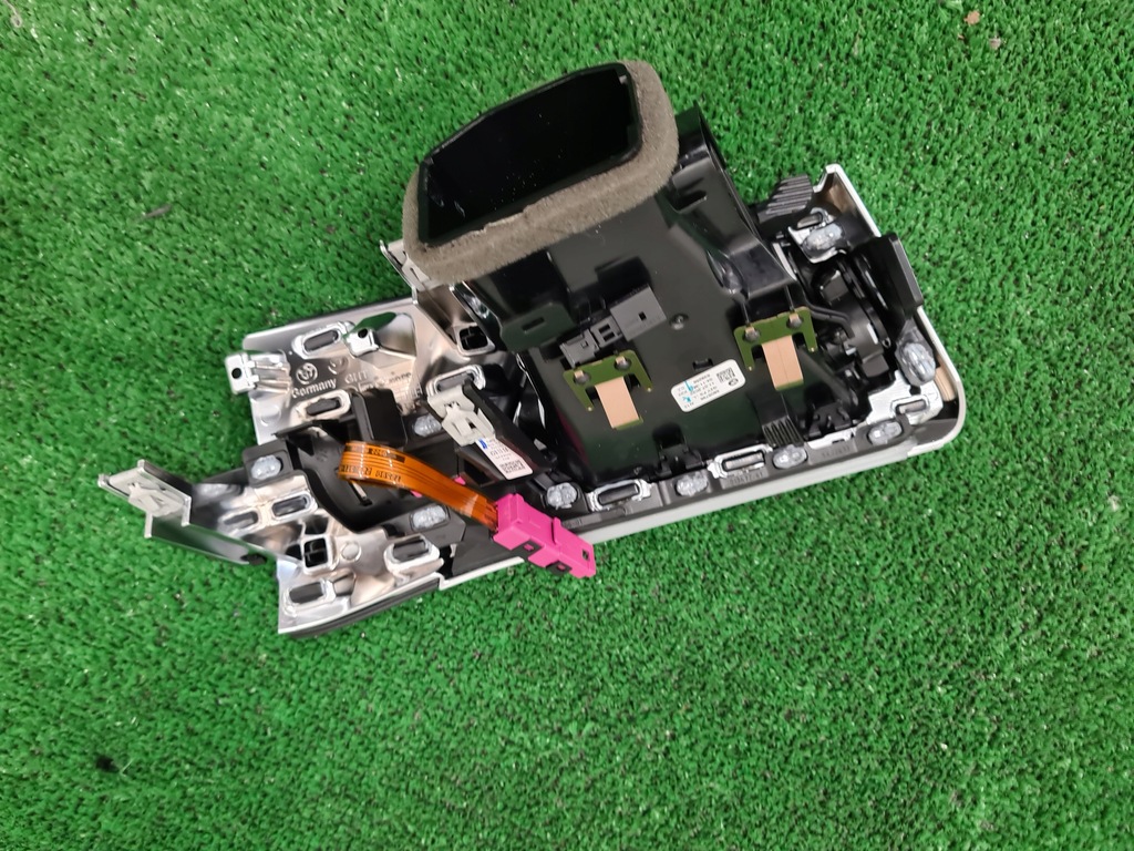 фото №11, Bmw g20 молдинг накладки декоративные dekor декоры панели приборная панель карбон 9503704