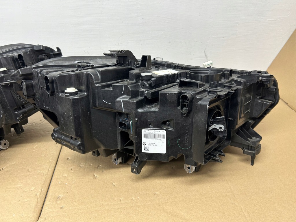 фото №9, Лампы левая правая bmw x6 g06 full led с doswietlaniem поворотные