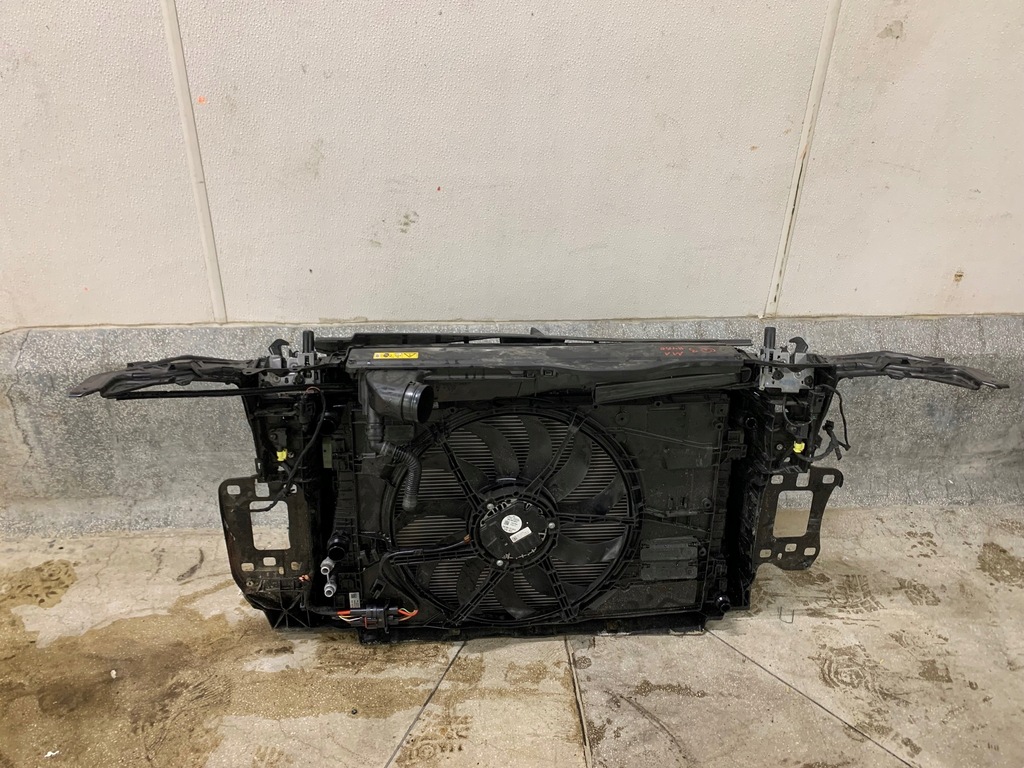 фото №9, Audi q3 83a гібрид kompletny перед радіатор бампер pas передній