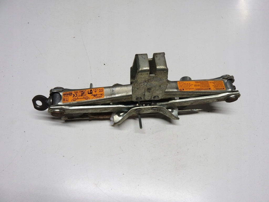 Купить Nissan x-trail t30 2003 2003 кулиса