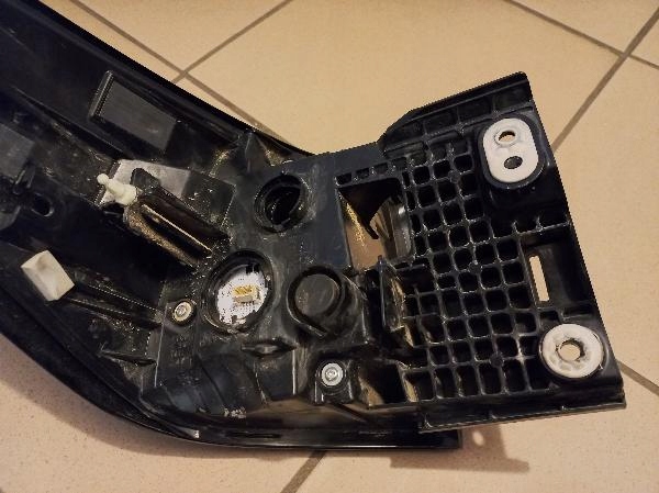 фото №6, Subaru outback 20- led лампа задняя задняя правая