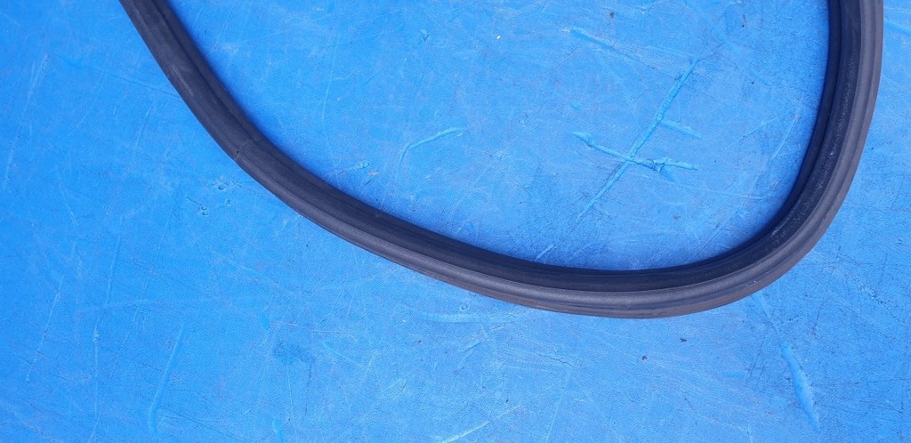 фото №7, Прокладка крышки багажника porsche cayenne ii 7p5 958