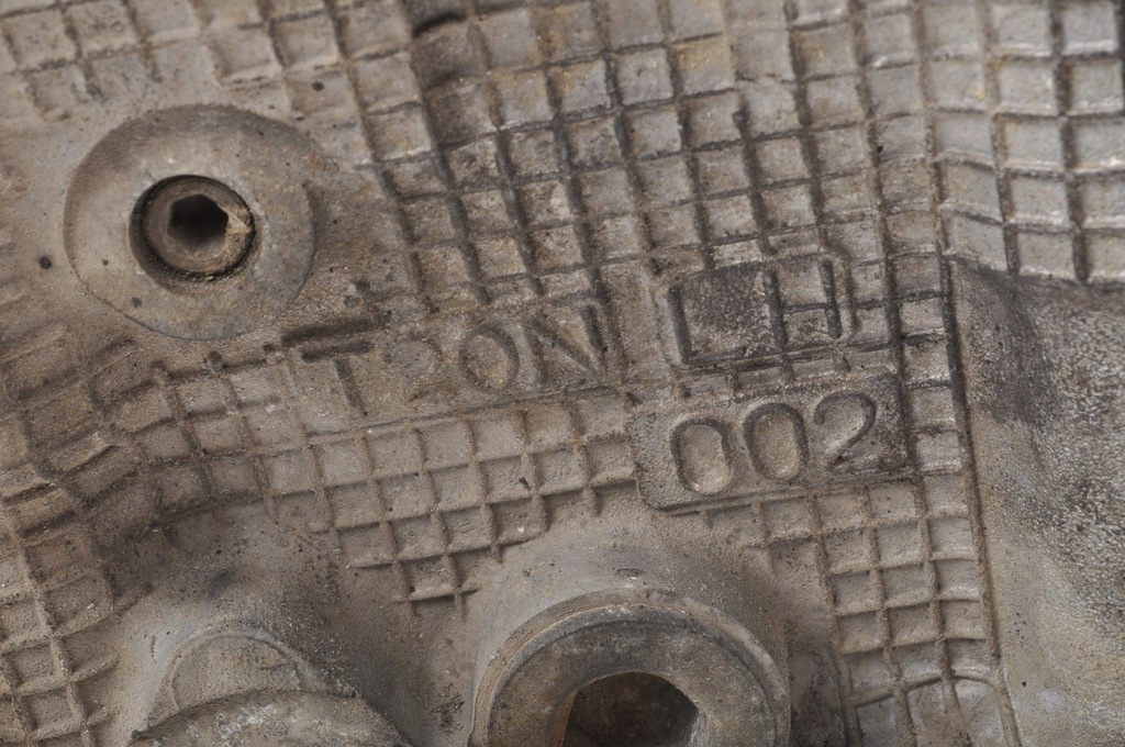 фото №10, Subaru legacy iv 2.0 16v 165km головка левая ej204