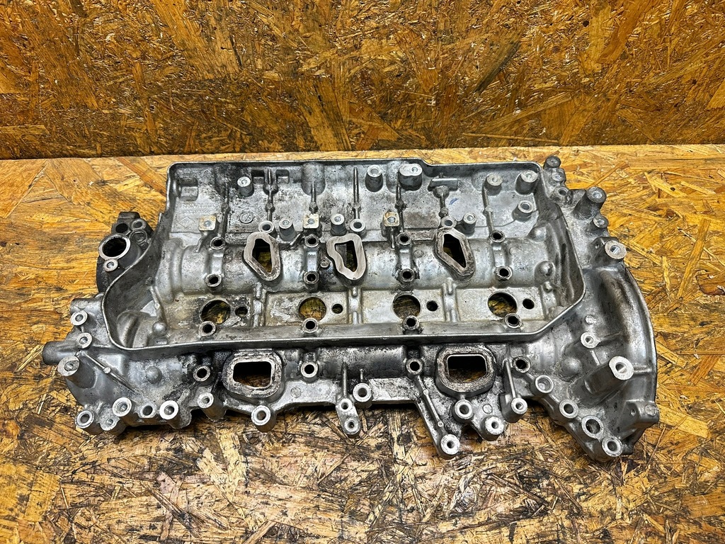 фото №1, Крышка клапанов master iii 2.3 dci 130c07155r