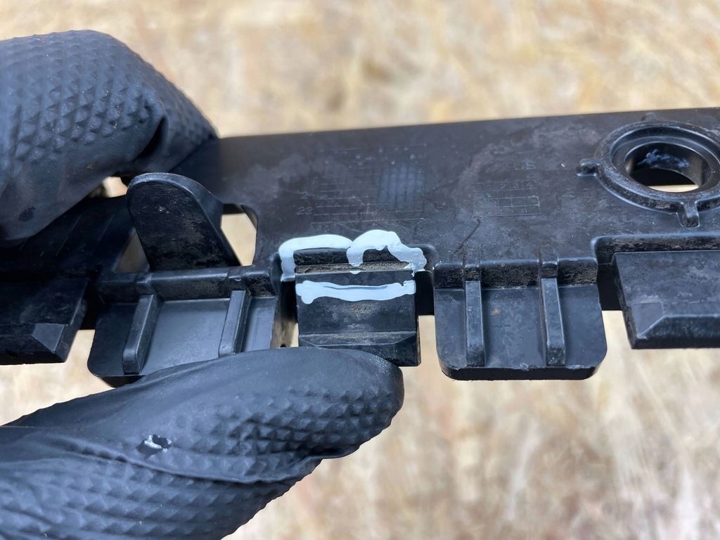 фото №8, Кронштейн напрямна поріг крила перед лівий volvo s90 v90 31386127 2016-