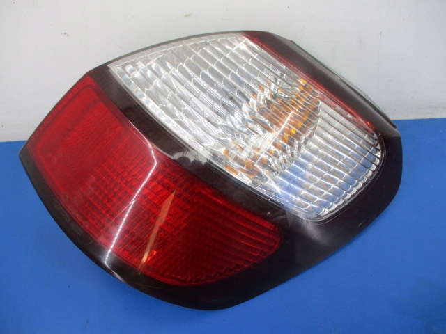 фото №1, Legacy iii bh kombi лампа задня права оригінал