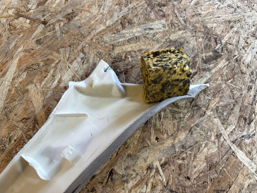 фото №10, Alfa romeo 159 2007 перед сторона левая защита стойка стекло передней / a