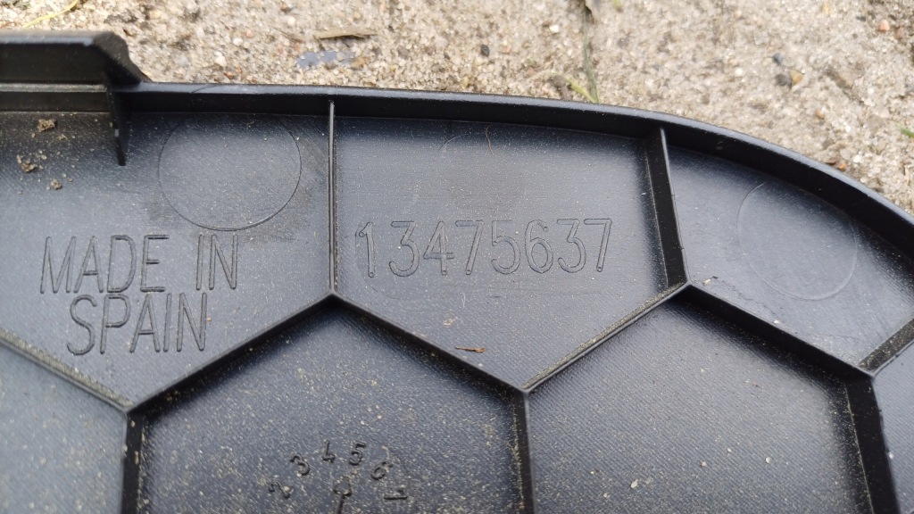 Opel crossland захист обшивка багажника ліва 13475637 Оригінал