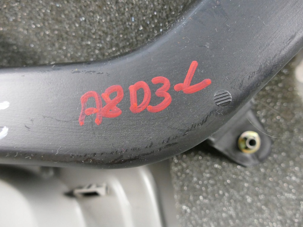 фото №9, Audi a8 d3 przed lift обшивка стойка b защита l.