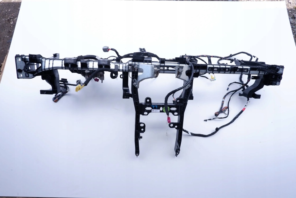 Купить Tesla y каркас панели