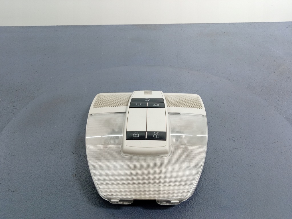 фото №1, B klasa w245 лампа потолочный перед a1698208201