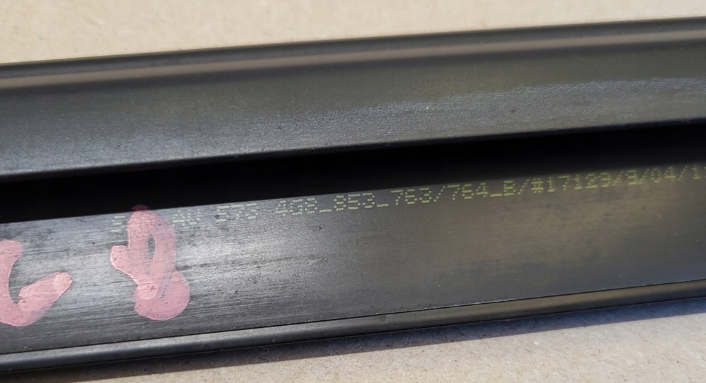 фото №9, Молдинг уплотнитель наружная с дверь левый задняя audi a7 4g8 czarna оригинальный номер