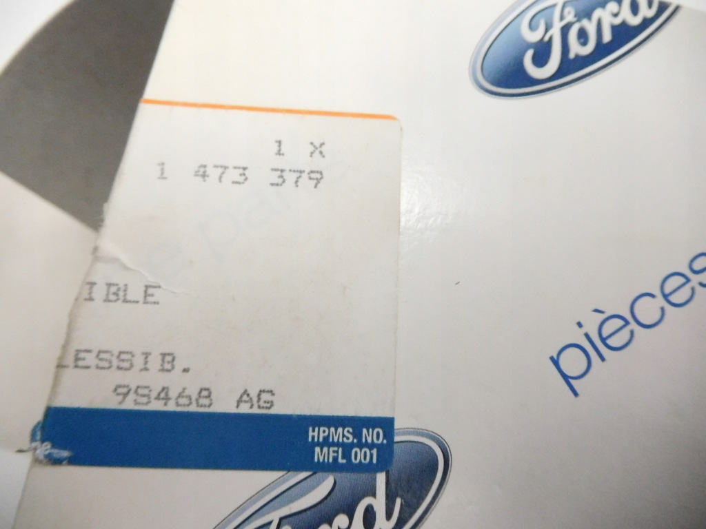 Клапан erg с шланги ford 1473379 6g9q-9e882-cb Недорого