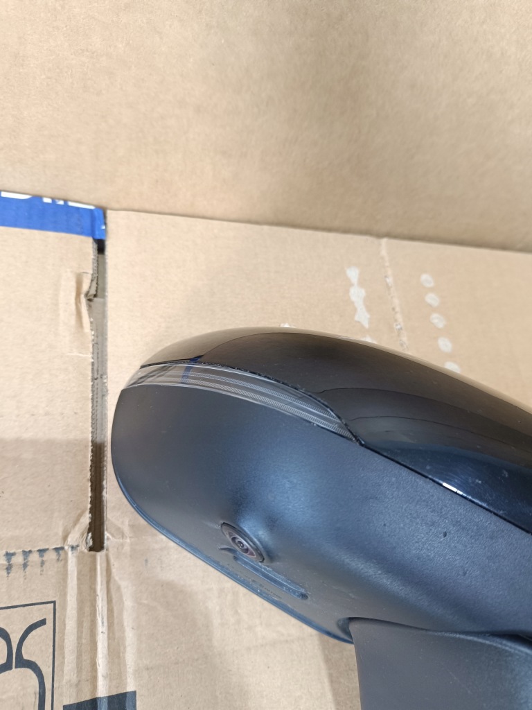 Дзеркало праве камера асистент cla w118 cala європа 16pin Зі Шроту